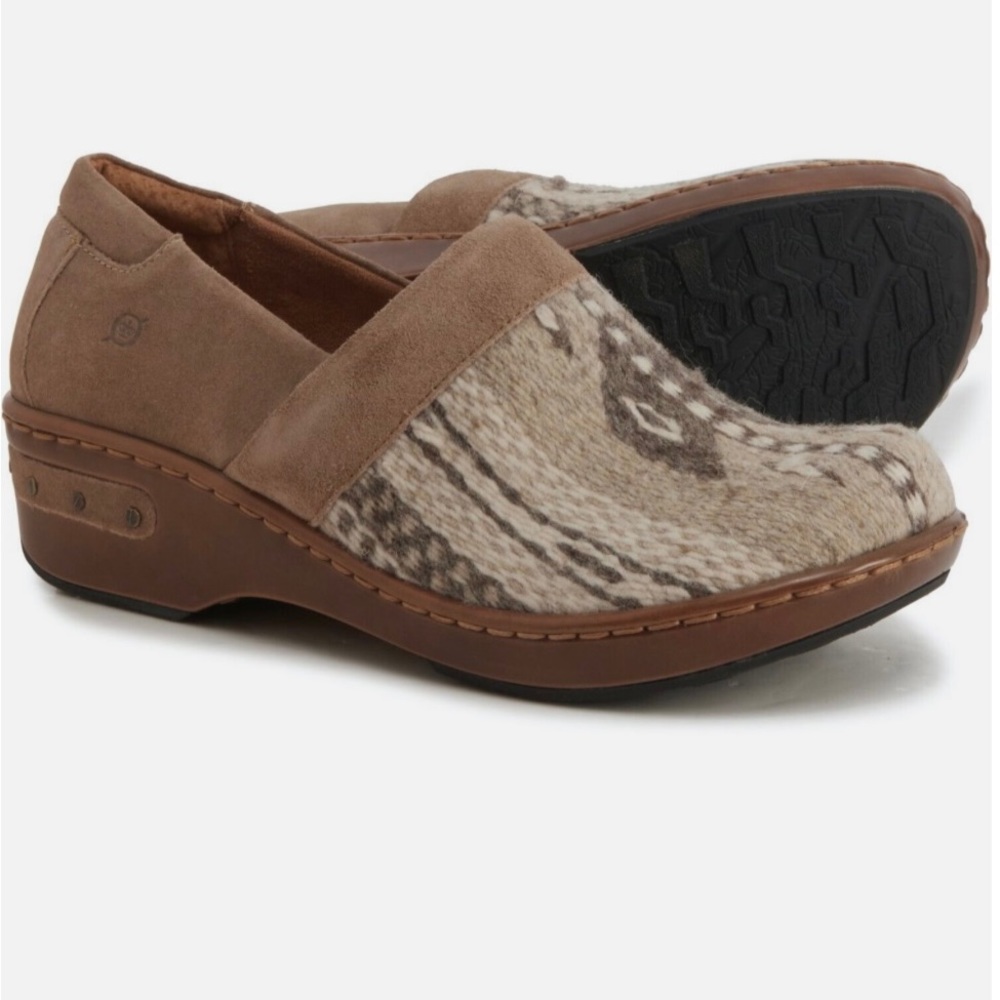 NWOT BORN Bailie Southwest Blanket Clog Tan Birch SIZE 10/42